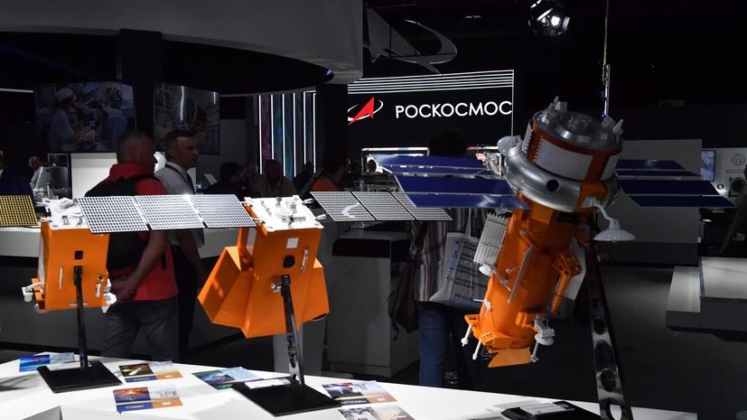 Борисов: необходимо создать к 2026 году завод по серийному производству спутников в России