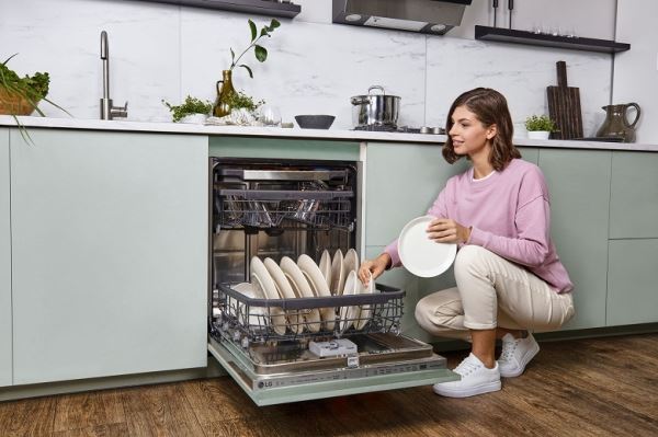 Федорино счастье: 6 неочевидных причин купить посудомоечную машину