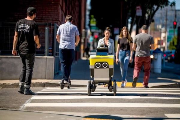 Uber Eats планирует масштабировать доставку еды с помощью роботов в Северной Америке