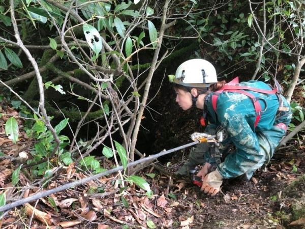 <br />
				Ученые КФУ обнаружили три новые пещеры в Абхазии	