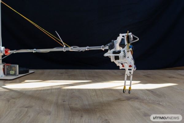 <br />
				В ИТМО предложили универсальный метод проектирования адаптивных и энергоэффективных роботов	